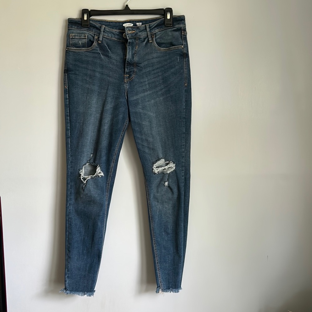 Old Navy Rockstar Super-skinny high rise - Women’s size 10